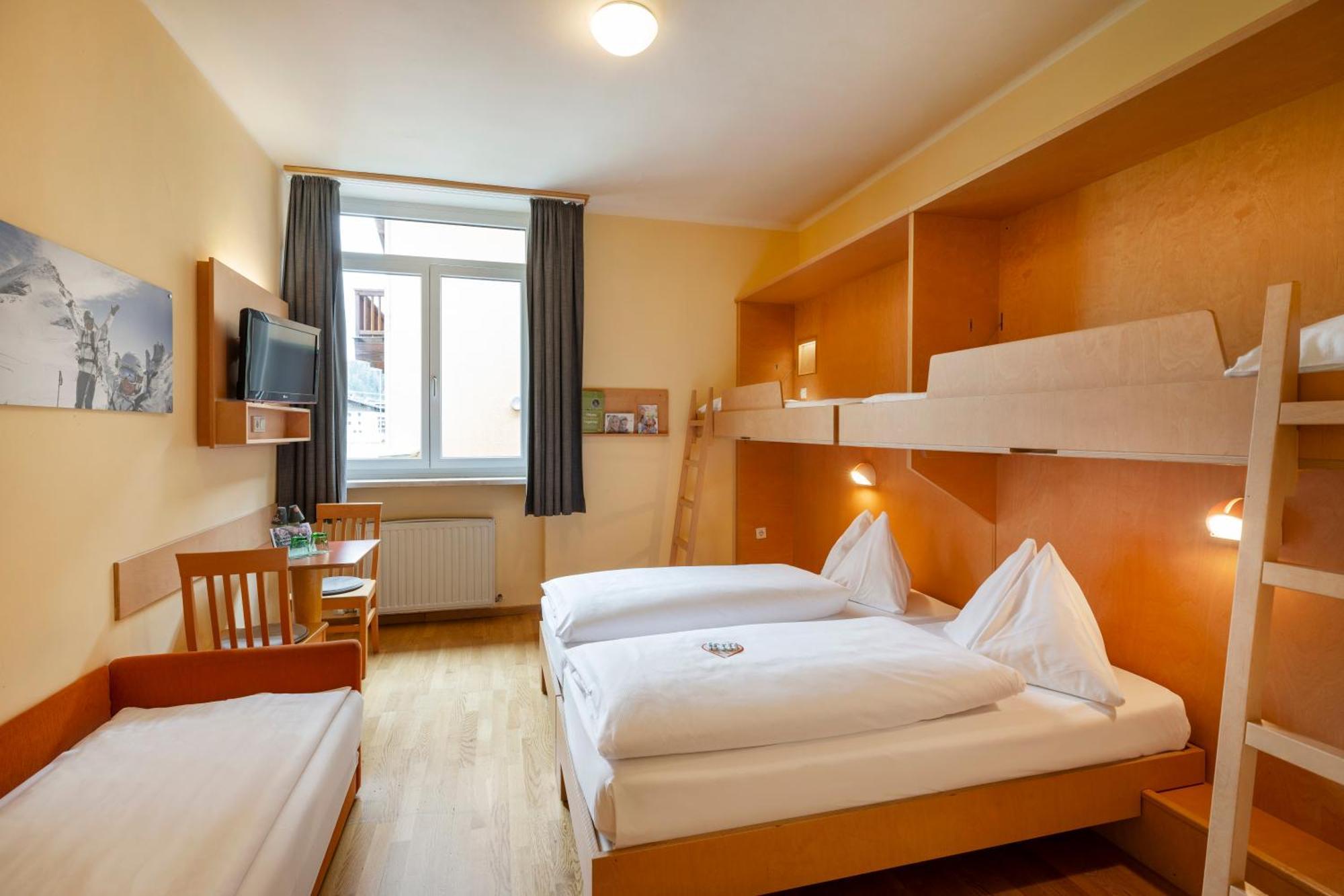 Jufa Hotel Kaprun - Summercard Included Zewnętrze zdjęcie