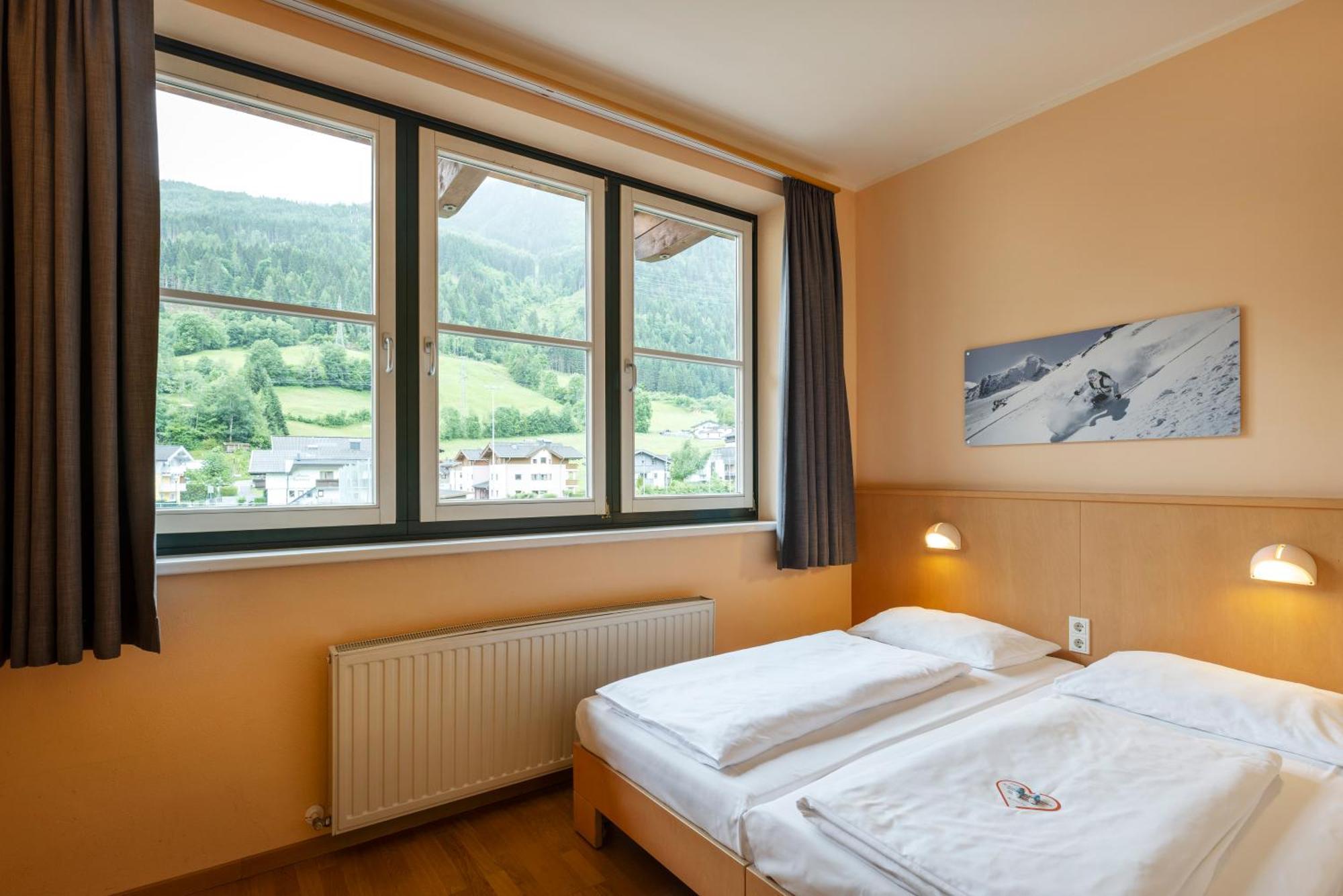 Jufa Hotel Kaprun - Summercard Included Zewnętrze zdjęcie