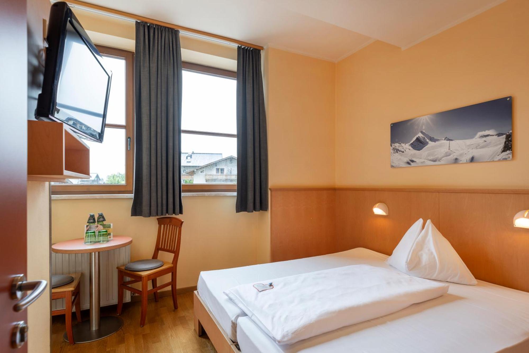 Jufa Hotel Kaprun - Summercard Included Zewnętrze zdjęcie