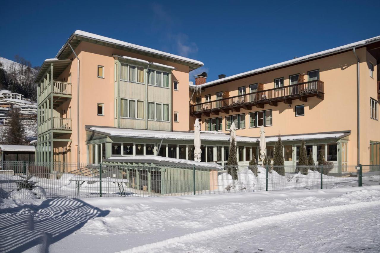 Jufa Hotel Kaprun - Summercard Included Zewnętrze zdjęcie